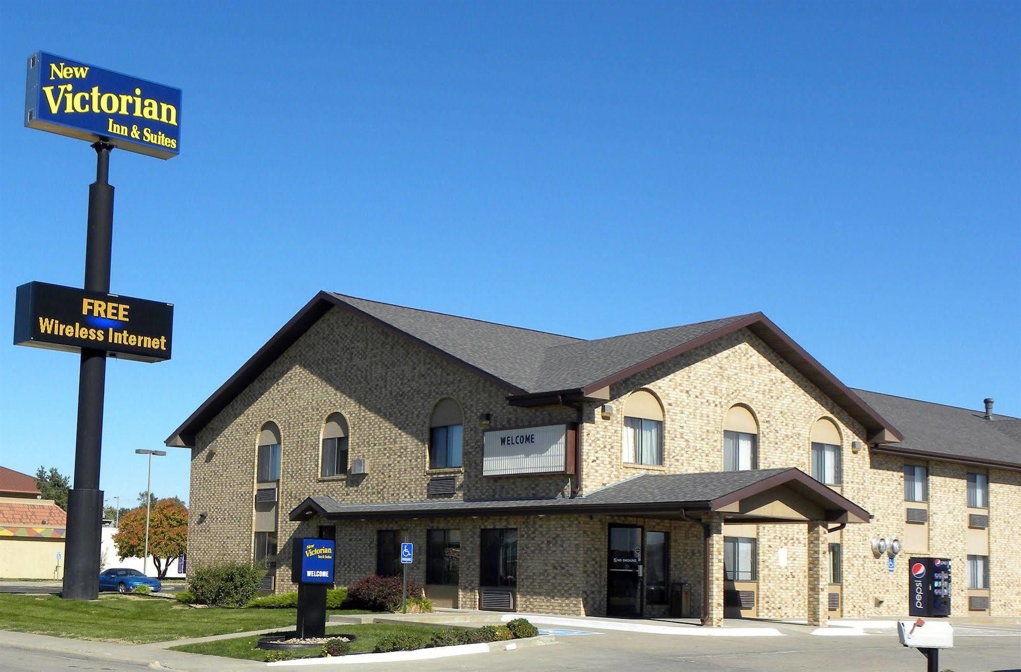 New Victorian Inn & Suites Kearney Bagian luar foto